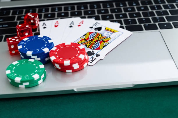 slottailand live-dealer studio showing multi-camera setup and HD broadcast quality